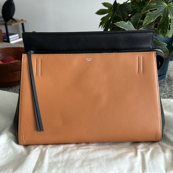 Celine Edge Handbag - Picture 6 of 10